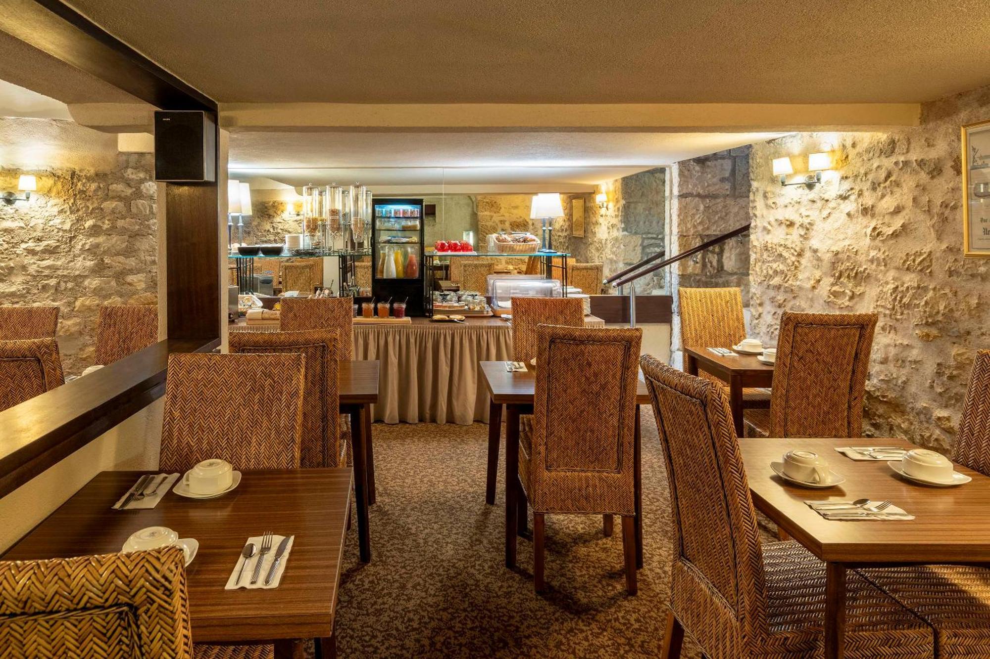 Best Western De Diane Nevers Exterior photo